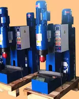 2020年冬季無鉚釘鉚接機價格貴不貴?