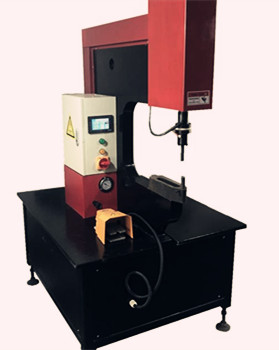 鉚接機(jī)是不是價格越便宜性價比越就越高？ 