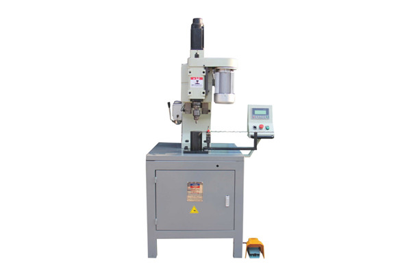 青島伺服單頭鉸孔機(jī)